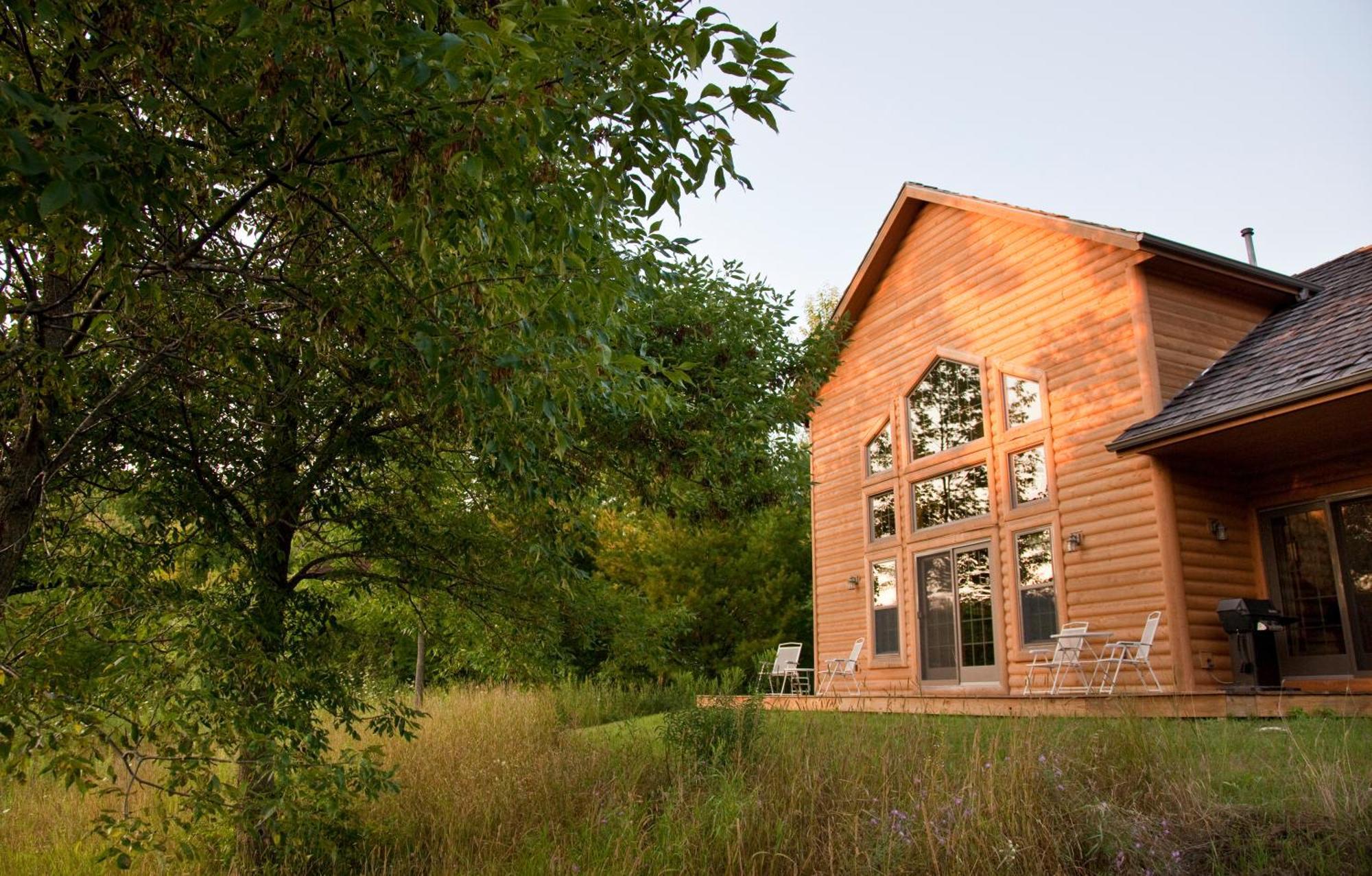 Chanticleer Cabins Sturgeon Bay Exterior photo
